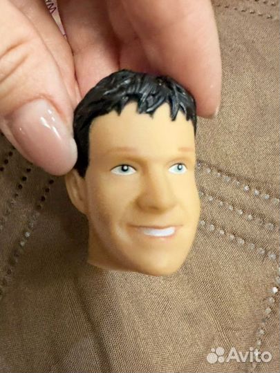 Голова Кена