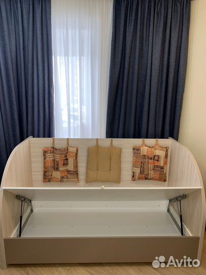 Кровать подростковая