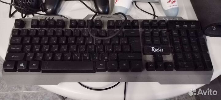 Sony playstation PS4 pro 1tb