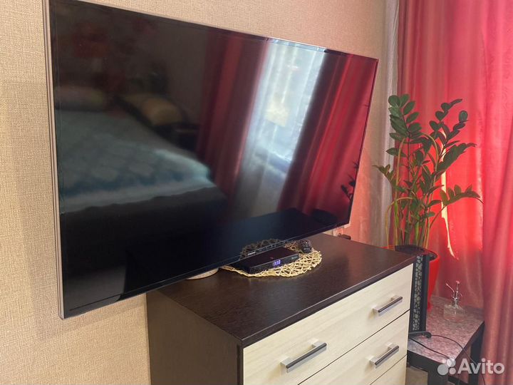 Телевизор samsung LED