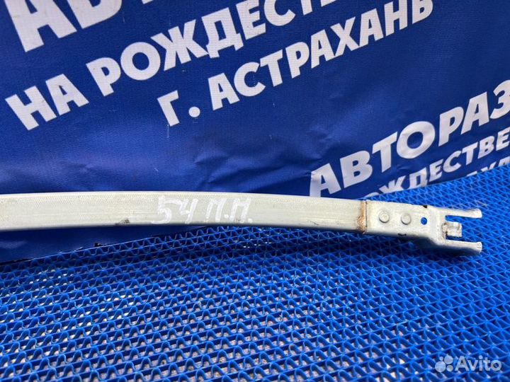 Направляющая стекла двери Ford Explorer