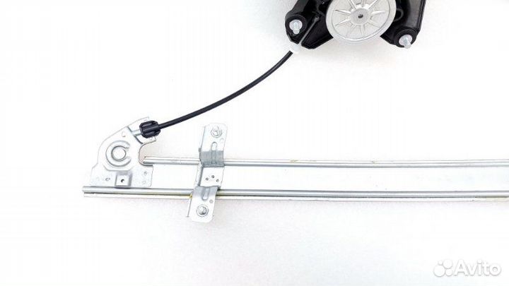 Стеклоподъемник электрический задний левый Toyota