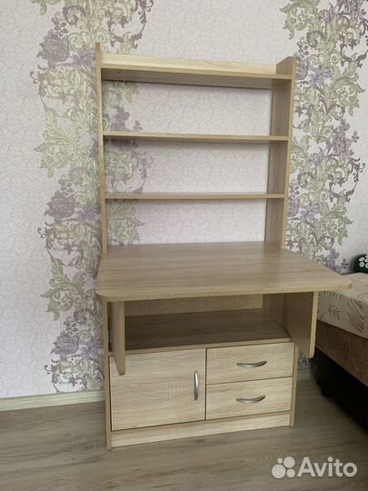 Стол для школьника