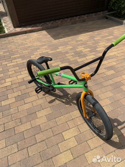 Велосипед BMX