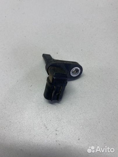 Датчик abs левый Toyota Land Cruiser 200 2007-2021