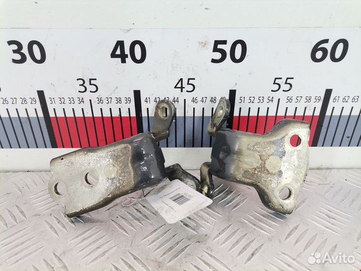 Петля для Chevrolet Captiva 1