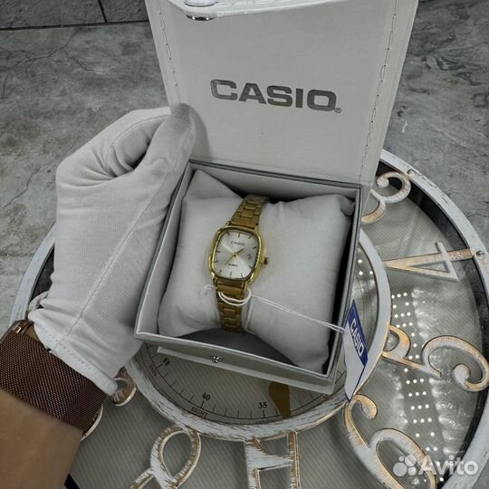 Часы Casio женские