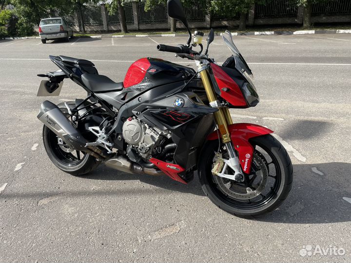 BMW S1000R HP Рестайлинг