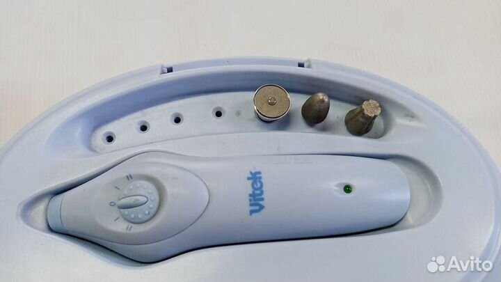 Лампа для маникюра Vitek VT 2206B