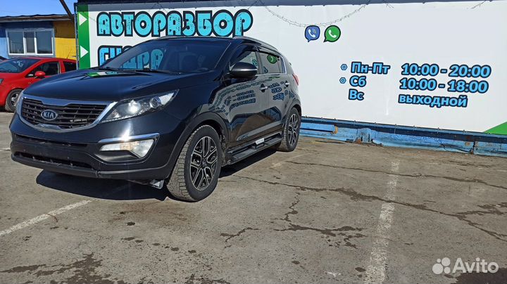 Накладка декоративная AUX Kia Sportage 846323U010W