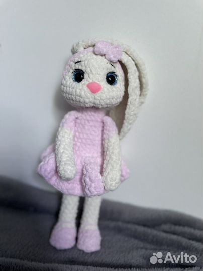 Кукольная плюшевая зайка