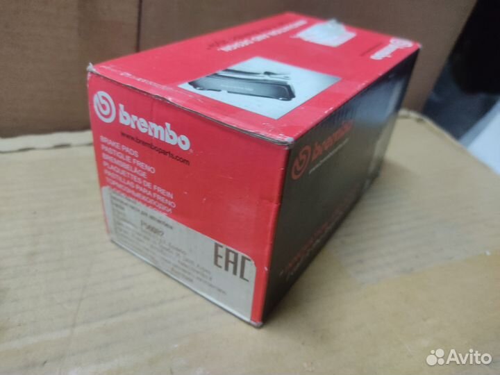 Колодки передние Nissan Patrol, qx56 P56081 Brembo