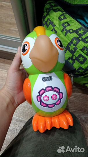 Говорящий попугай