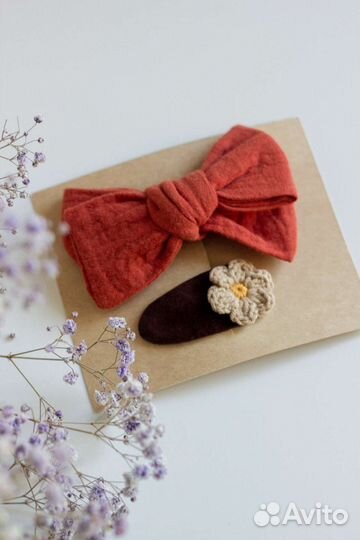 Аксессуары для волос, бантики и заколочки