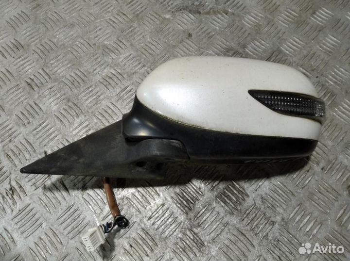 Зеркало левое Subaru Outback B13