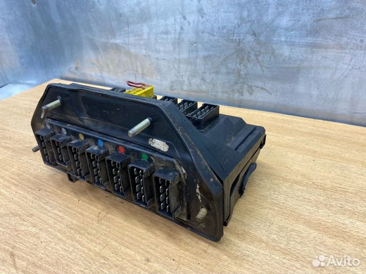 Блок предохранителей Лада 2107 21067 2007