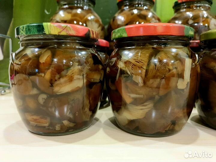 Грибы. Маринованные