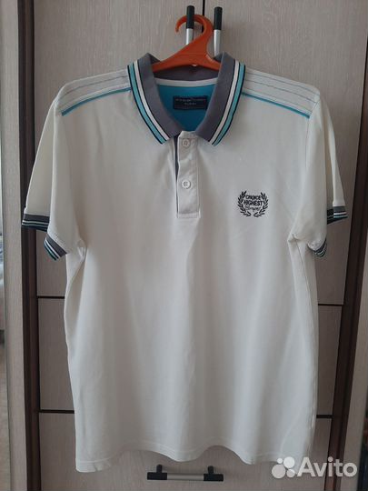 Поло две штуки, состояние отличное, цена за обе