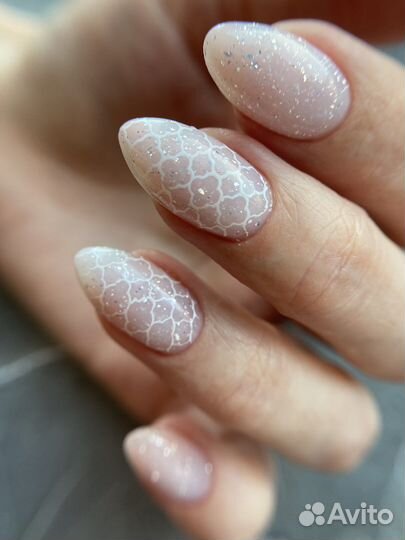 Маникюр/педикюр