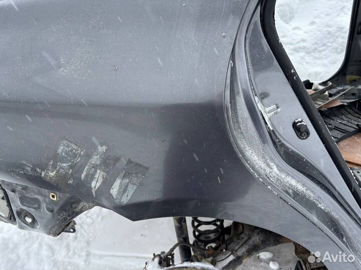 Крыло заднее правое Toyota Corolla E150