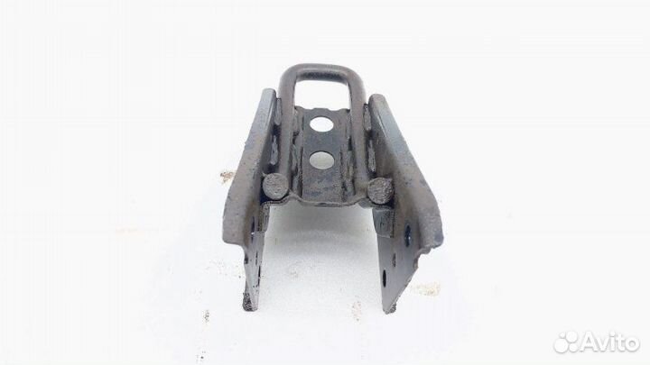 Петля буксировочная задняя Mitsubishi Outlander GF