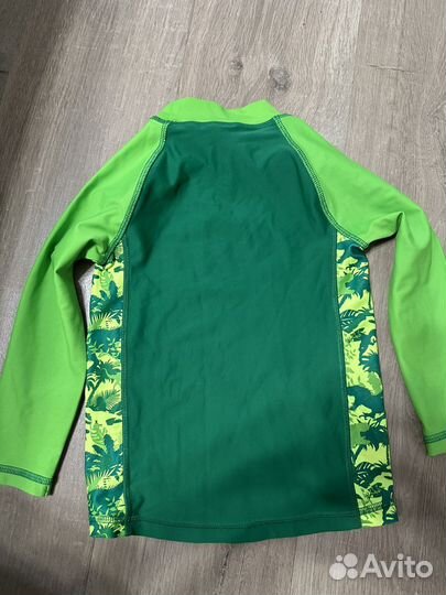 Солнцезащитная футболка