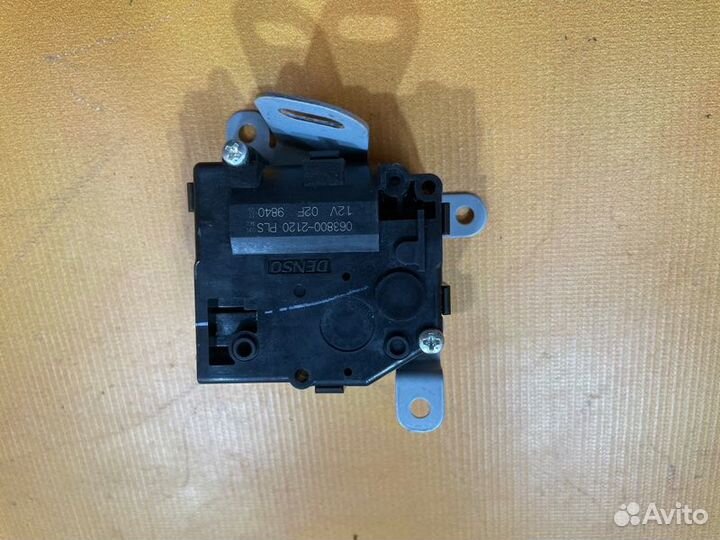 Заслонка печки Toyota Land Cruiser Prado 150