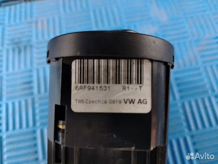 Переключатель света фар Volkswagen Polo V рестайли