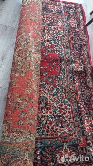 Ковер шерстяной