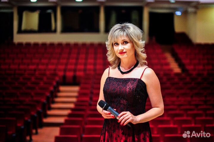 Ведущий, организатор, тамада