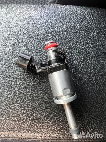 Форсунка топливная ford focus 3