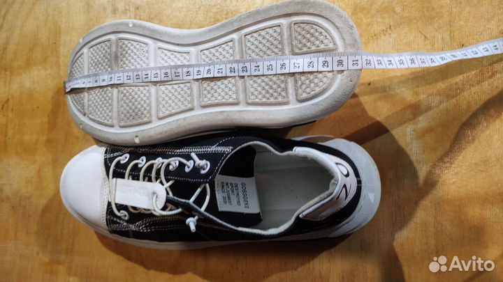 Кроссовки мужские