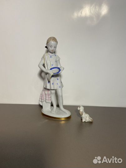 Статуэтка лфз «Юная помощница»