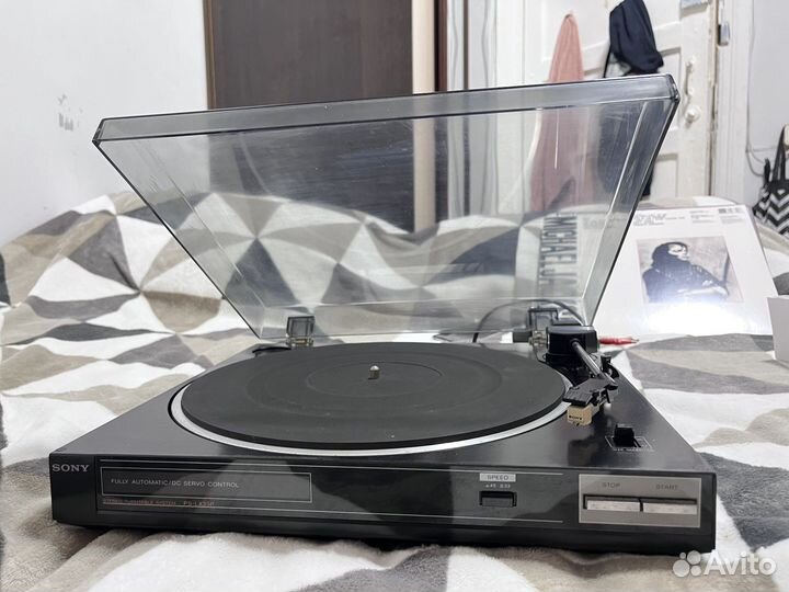 Виниловый проигрыватель Sony PS-LX35P