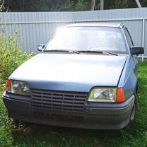 Opel Kadett 1.3 MT, 1987, 250 000 км, с пробегом, цена 40 000 руб.