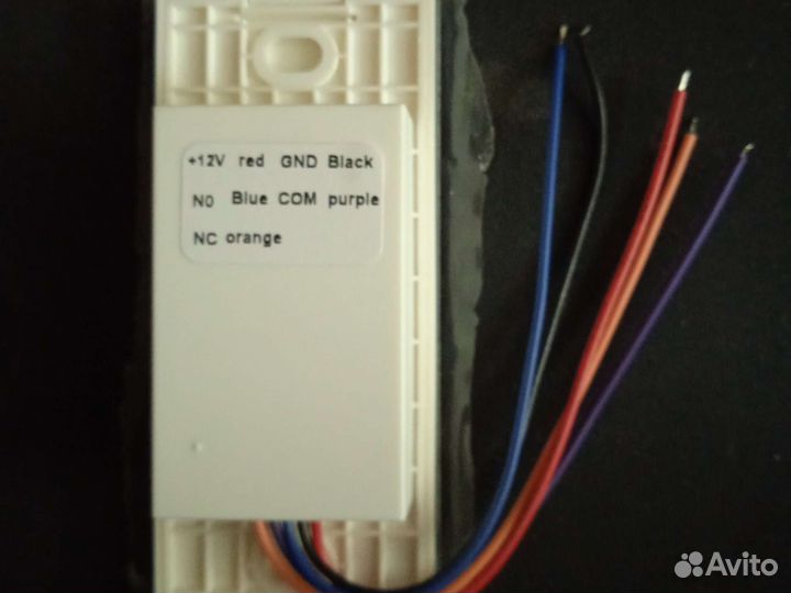 Продам сенсорную кнопку Выхода