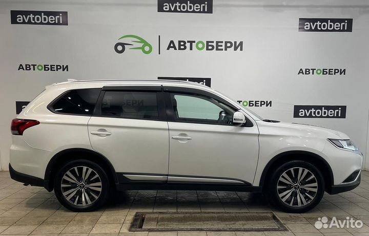 Mitsubishi Outlander 2.0 CVT, 2019, 80 550 км