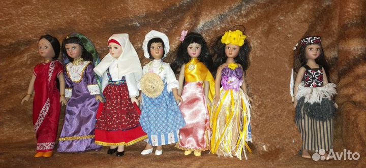 Фарфоровые куклы