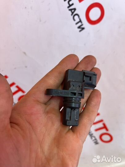 Датчик положения распредвала Mazda