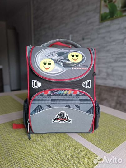Школьный рюкзак для мальчика