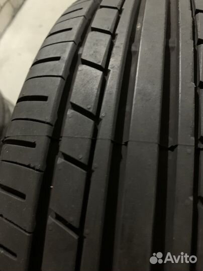 Yokohama BluEarth Ecos ES31 215/60 R16