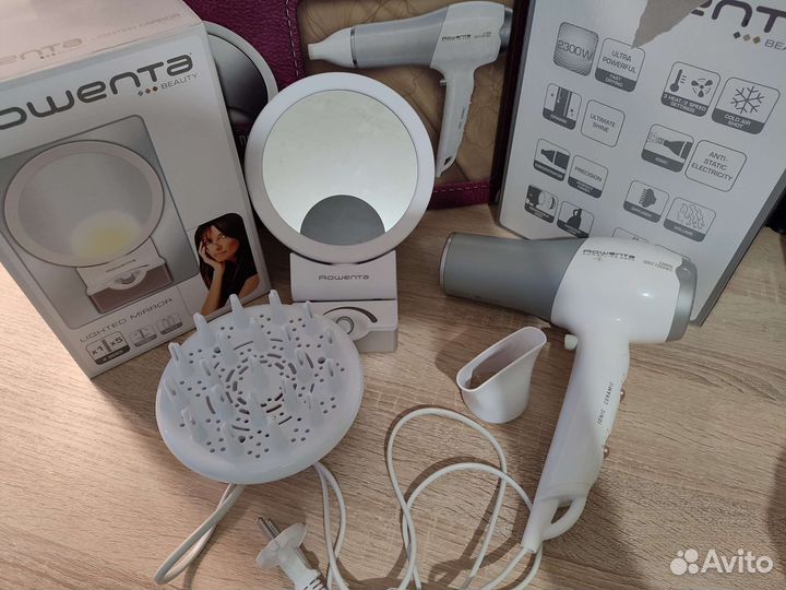 Фен Rowentaс диффузором и зеркалом