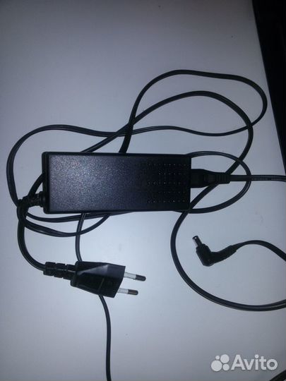 Блок питания 12v 2,5Ah DC