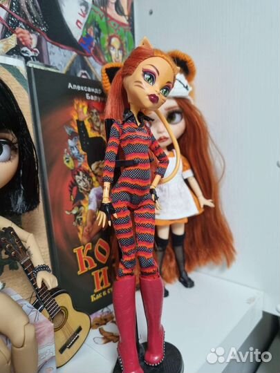 Кукла Монстер Хай торалей на доставке