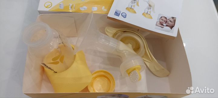 Молокоотсос medela ручной