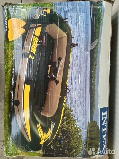 Надувная лодка Intex Seahawk 2