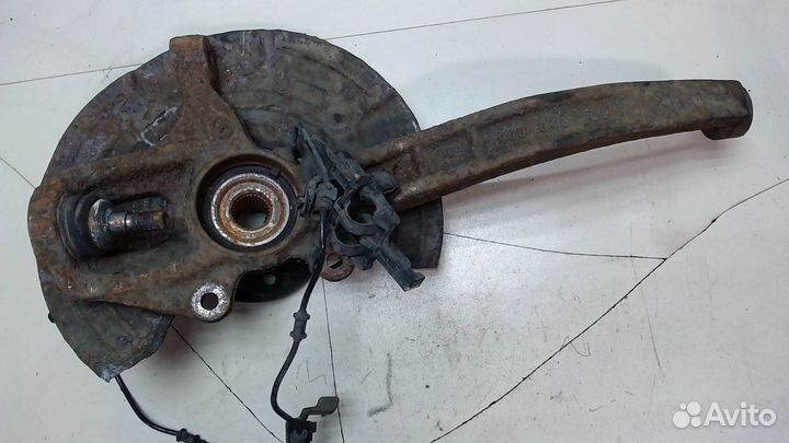 Ступица (кулак, цапфа) Mercedes R W251 2005, 2006