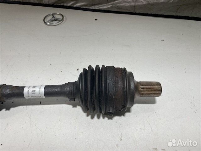 Привод передний правый Мерседес x204 GLK