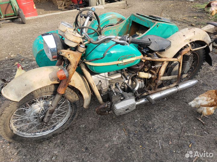 Мотоцикл Днепр 11
