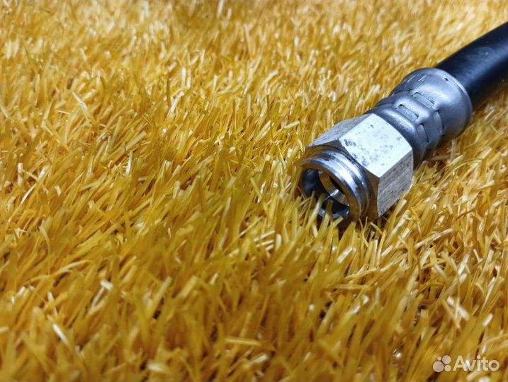 Трубка охлаждения АКПП Mercedes-Benz C-Class W204